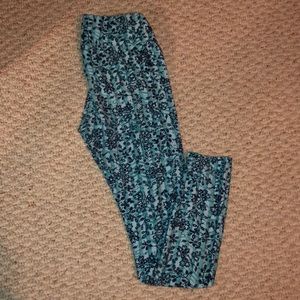 Blue flower leggings